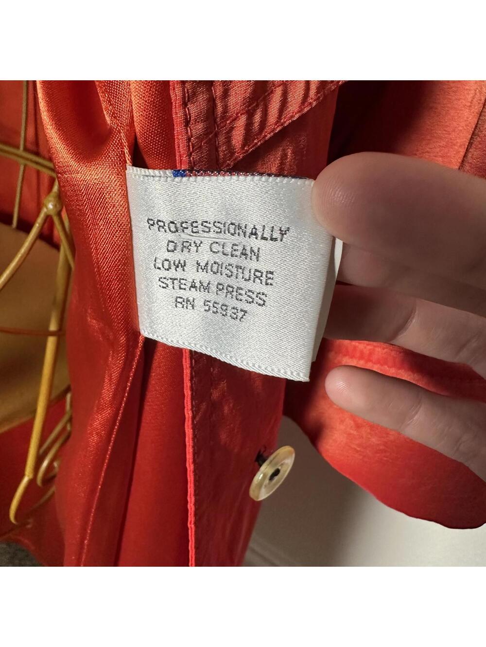 Vintage Jones New York Metallic Raincoat – Luxe Statement Trench (Made in USA) - Picture 8 of 9